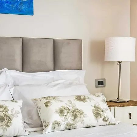 Agia Pelagia Sleeps 6 Pool Air Con T778938 * Svoronata